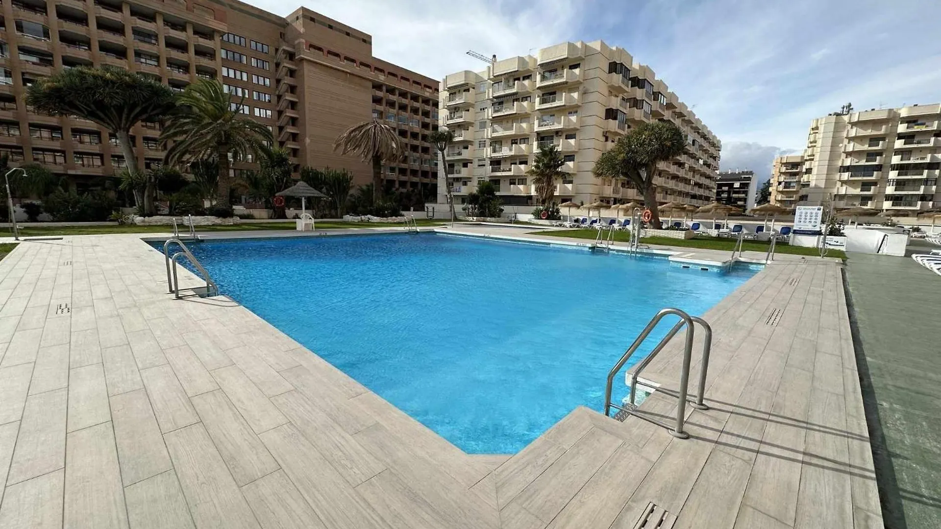 Estudio Pyr Privado Con Vistas Al Mar Fuengirola 0*,