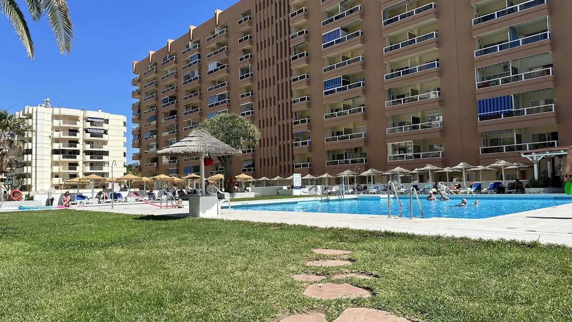 Estudio Pyr Privado Con Vistas Al Mar Fuengirola España